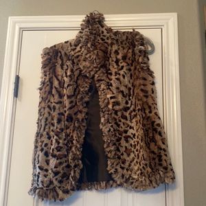 Furry cheetah print vest with fringe